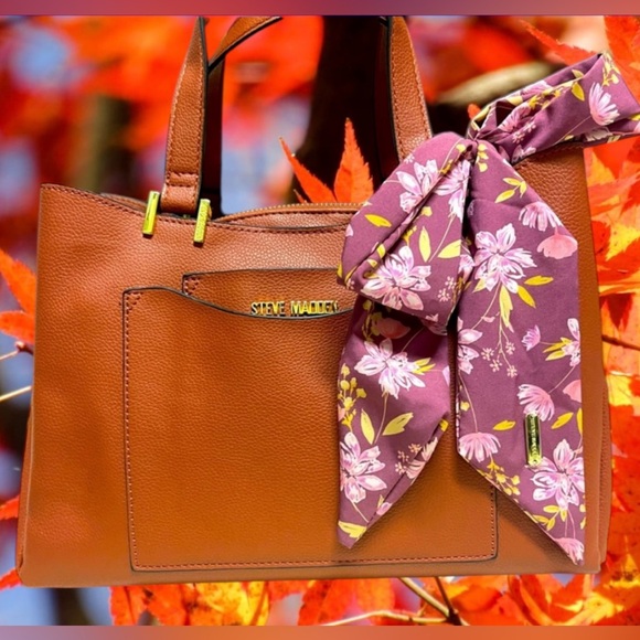 Steve Madden NWOT Crossbody & Wristlet Fall color - burnt orange & SM Bow - Picture 11 of 13